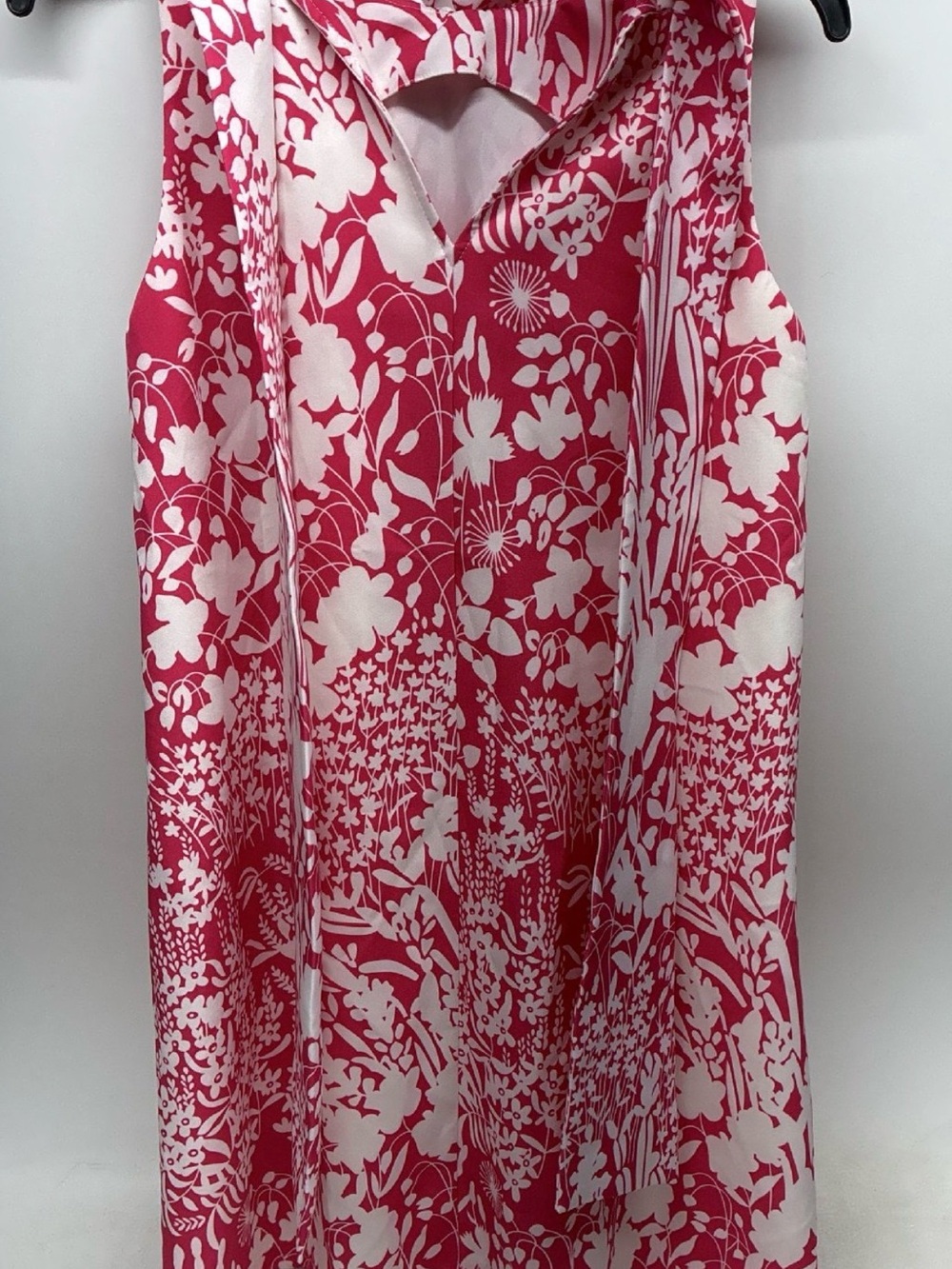 Tuckernuck Pink & White Floral V-Neck dress